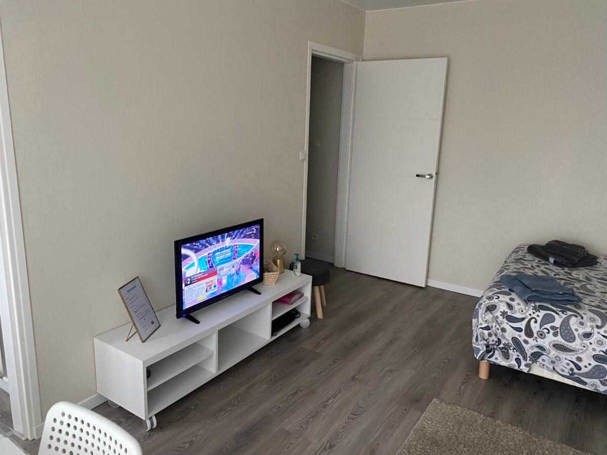 רואה Appartement Parc De Fresnoy מראה חיצוני תמונה